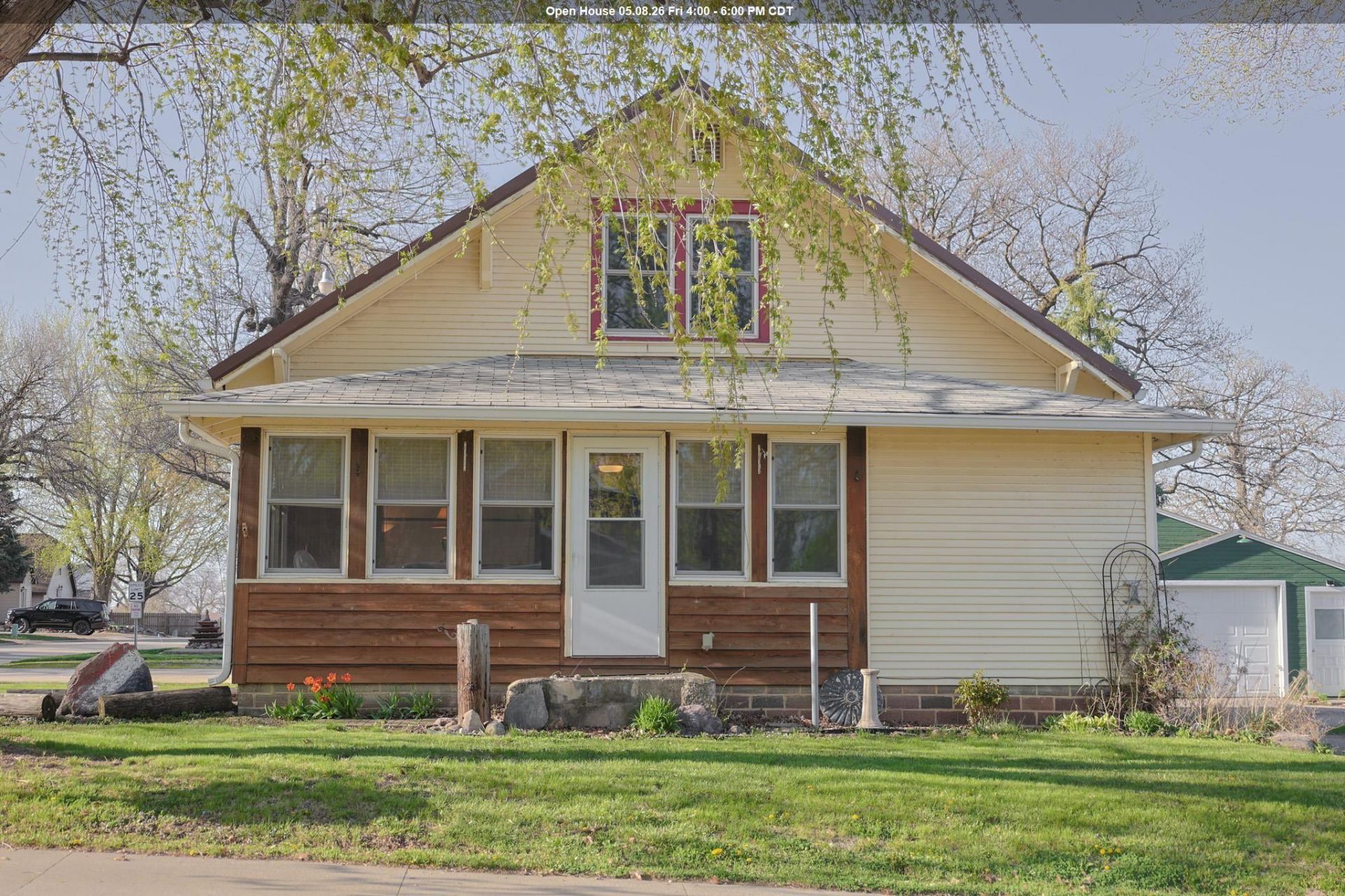 172 Iowa Street  Arnolds Park, IA 51331