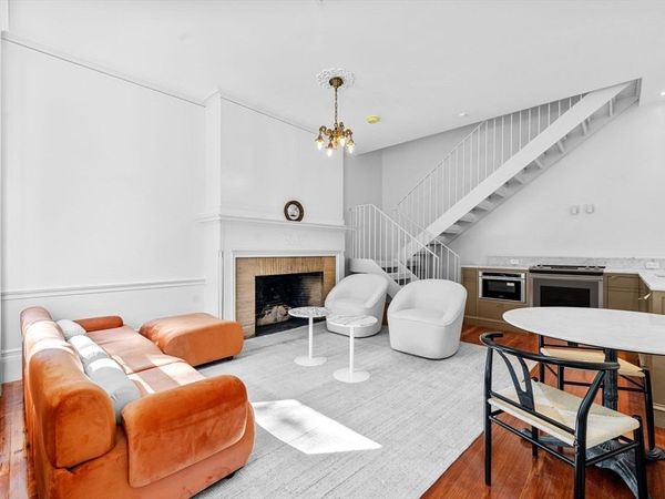 320 Tappan, Unit 1, Brookline, MA 02445