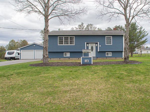 18 Andrea Avenue, Benton, ME 04901