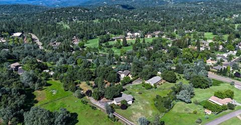 10941 Blackledge Rd, Penn Valley, CA 95946 Photo