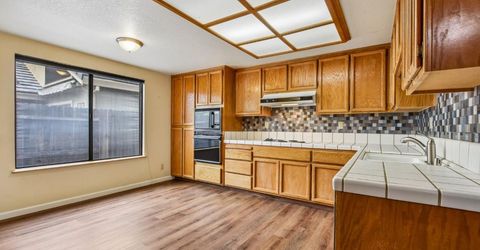 2004 Fernwood Cir, Roseville, CA 95661 Photo