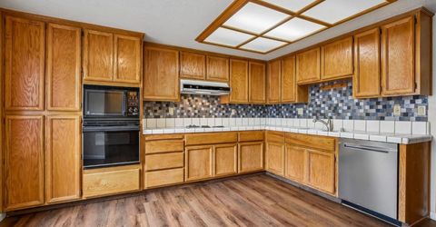 2004 Fernwood Cir, Roseville, CA 95661 Photo