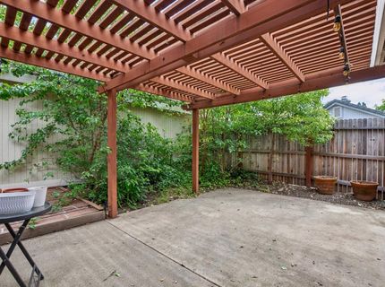 2004 Fernwood Cir, Roseville, CA 95661 Photo