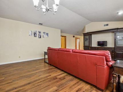 2004 Fernwood Cir, Roseville, CA 95661 Photo