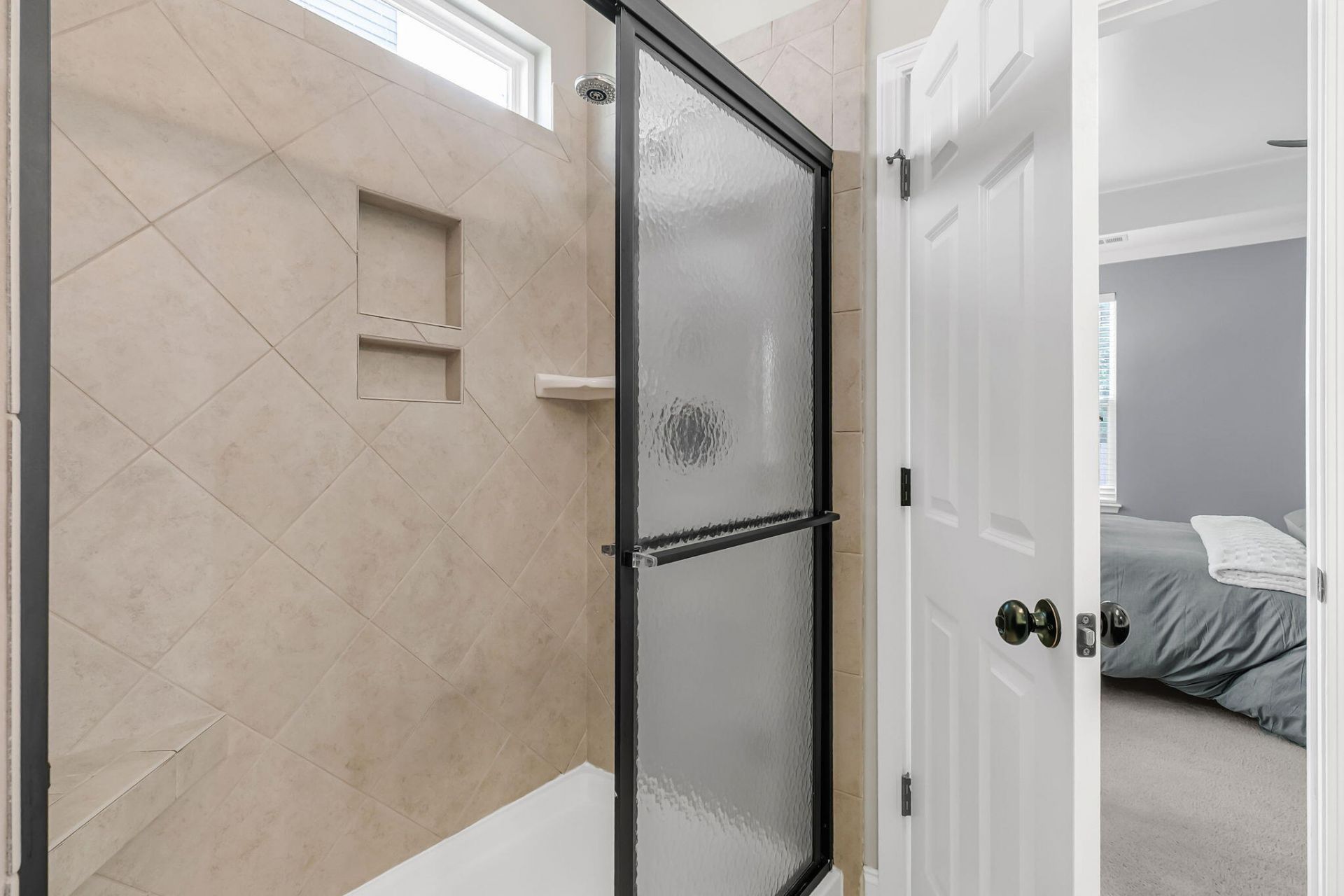 129 Glenspring Drive Photo 22