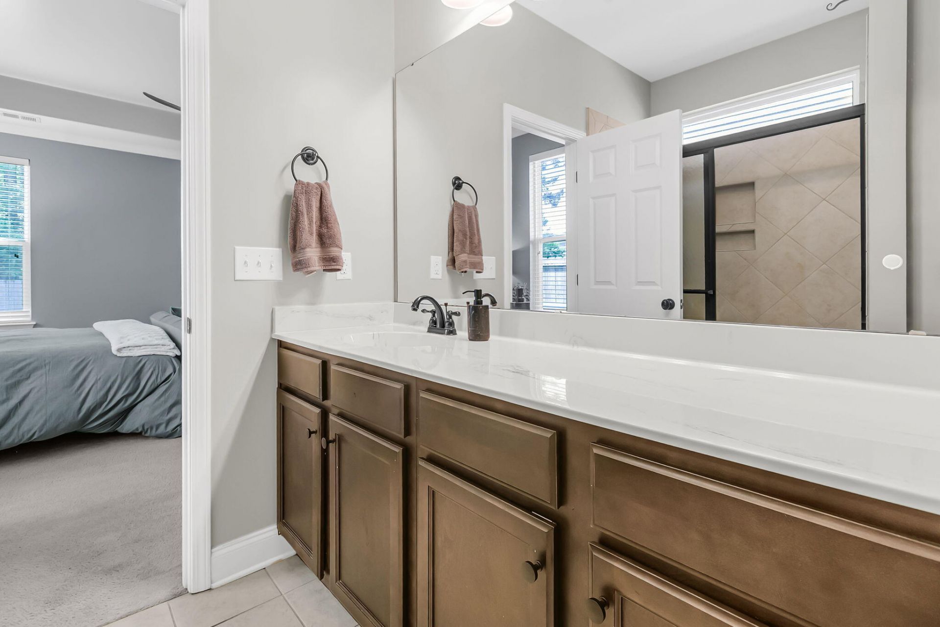 129 Glenspring Drive Photo 23