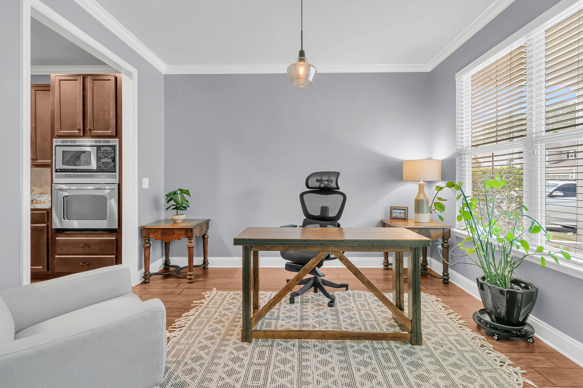 129 Glenspring Drive Photo 8