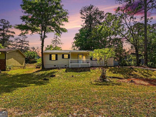 1236 Woodbridge Drive NE, Conyers, GA 30012