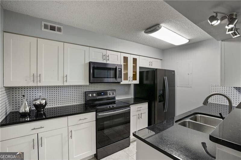 176 Barone Place Nw, Atlanta, GA 30327 Main Photo