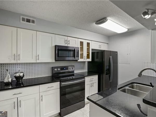 176 Barone Place NW, Atlanta, GA 30327