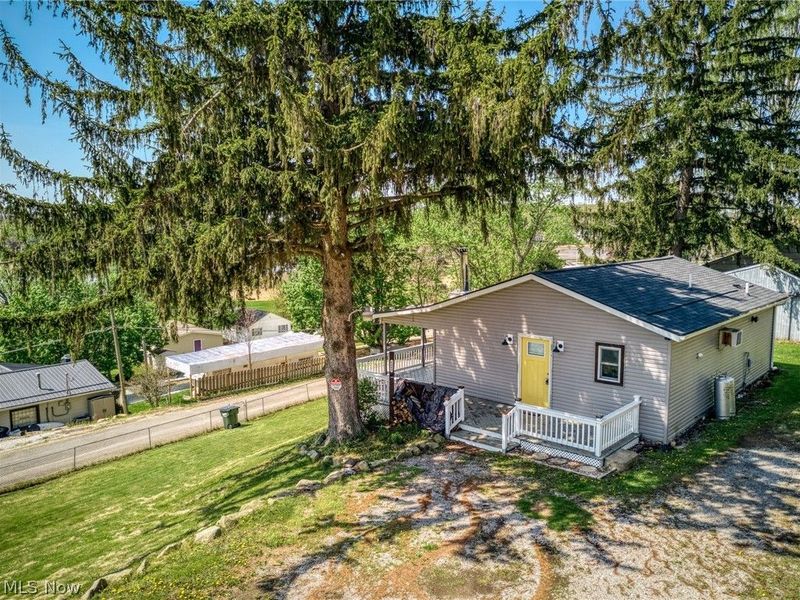 6443 Camp Boulevard, Hanoverton, OH 44423 Photo 3
