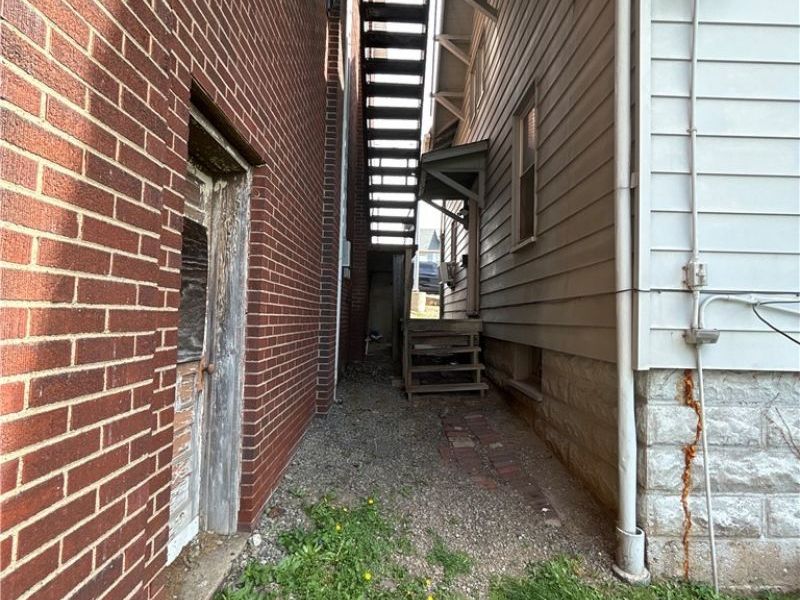 2526 Sunset Boulevard, Unit 2, Steubenville, OH 43952 Photo 10