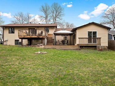 109 Summit Drive NE, Saint Michael, MN 55376