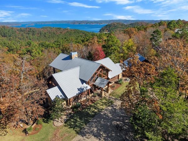 309 Lake Bluff Lane, Broken Bow, OK 74728