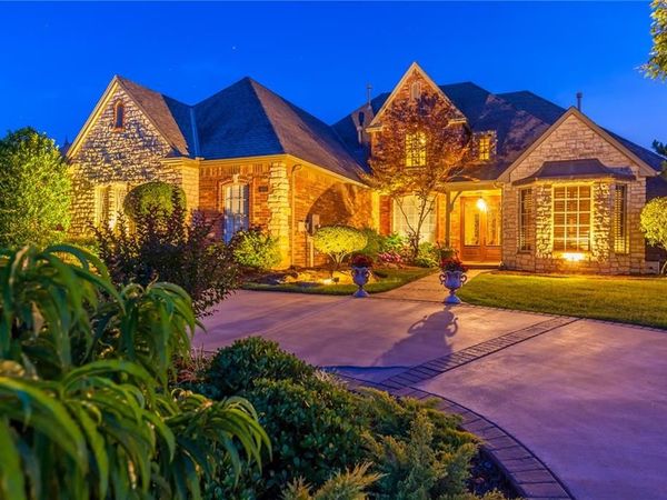 400 Heritage Boulevard, Edmond, OK 73025