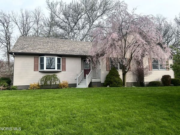 202 E Woodcox Street, Antwerp, OH 45813