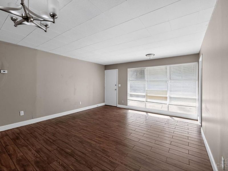 8819 Grenada Drive, Springfield Township, OH 45231 Photo 13