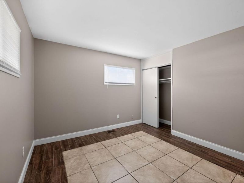 8819 Grenada Drive, Springfield Township, OH 45231 Photo 26