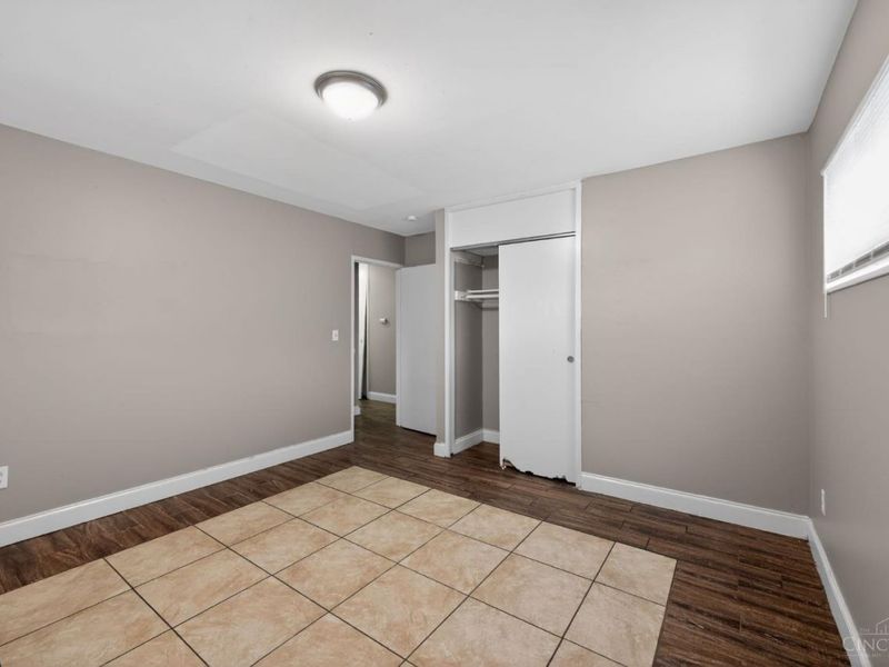 8819 Grenada Drive, Springfield Township, OH 45231 Photo 27