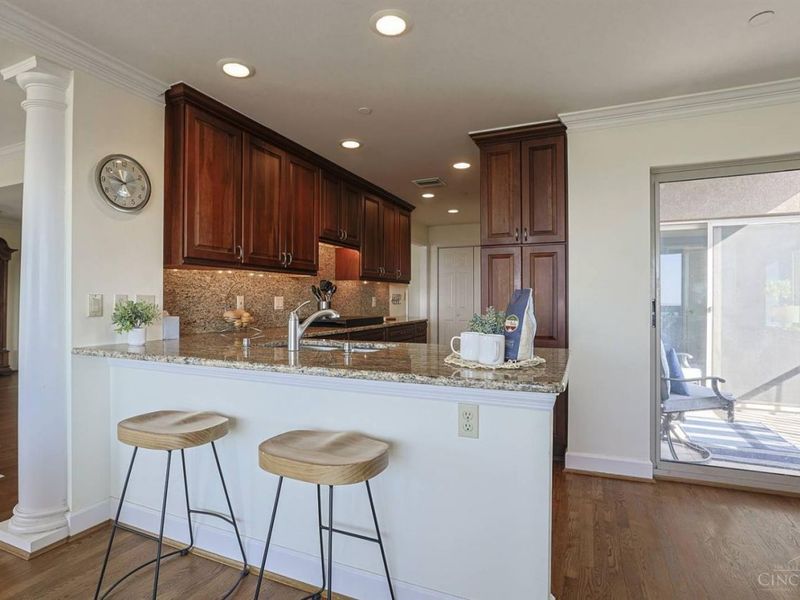 3435 Golden Avenue, Unit 1001, Cincinnati, OH 45226 Photo 16