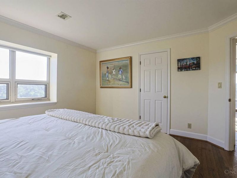 3435 Golden Avenue, Unit 1001, Cincinnati, OH 45226 Photo 35