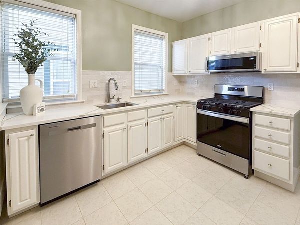 103 Hancock St, Unit 1, Boston, MA 02125