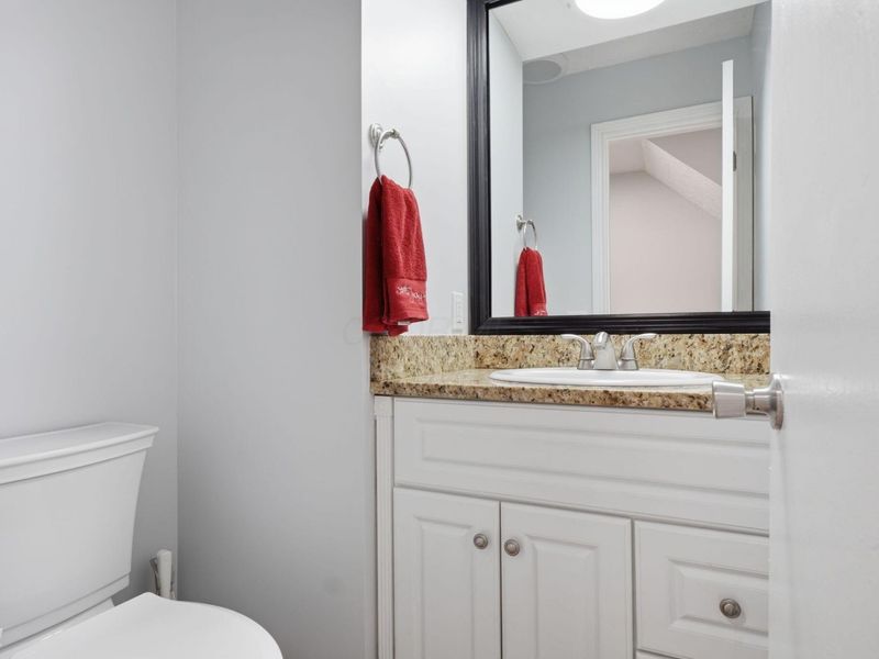 7909 Thornfield Lane, Unit 41, Columbus, OH 43235 Photo 16