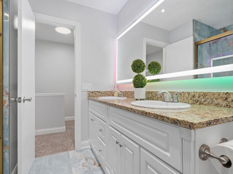 7909 Thornfield Lane, Unit 41, Columbus, OH 43235 Photo 18