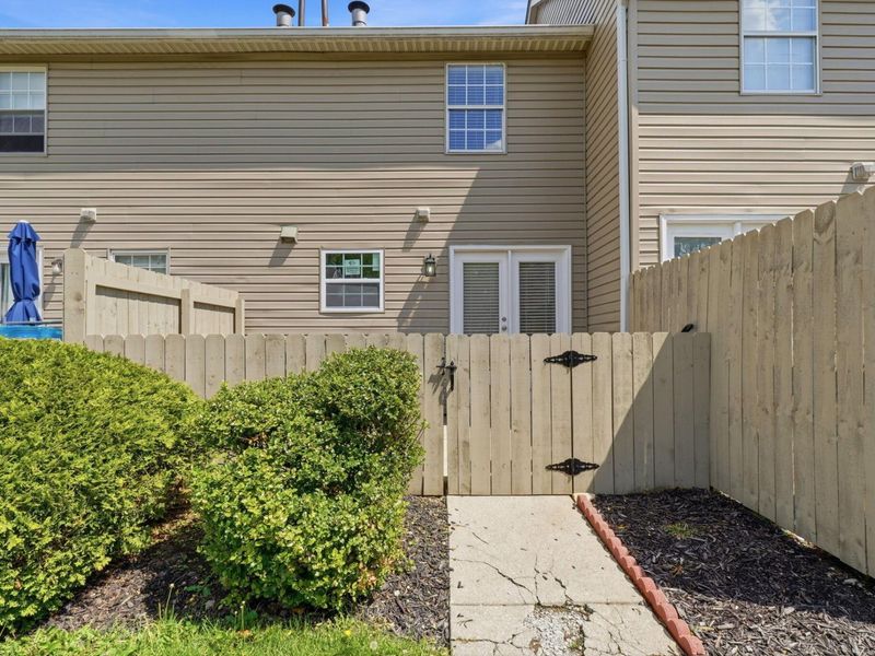 7909 Thornfield Lane, Unit 41, Columbus, OH 43235 Photo 34