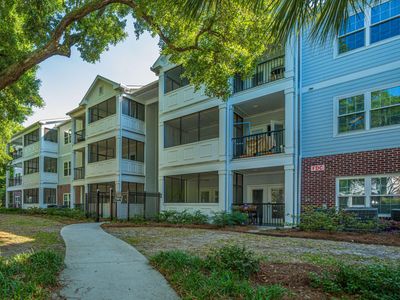 1025 Riverland Woods Place, Unit Apt 712, Charleston, SC 29412