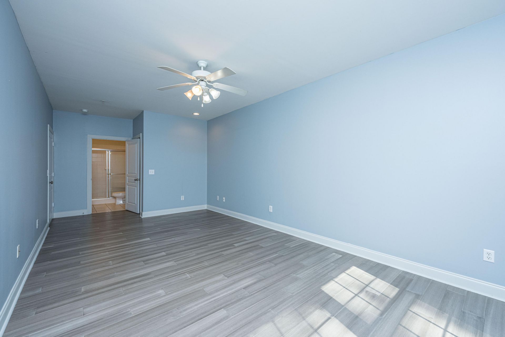 1025 Riverland Woods Place Photo 19