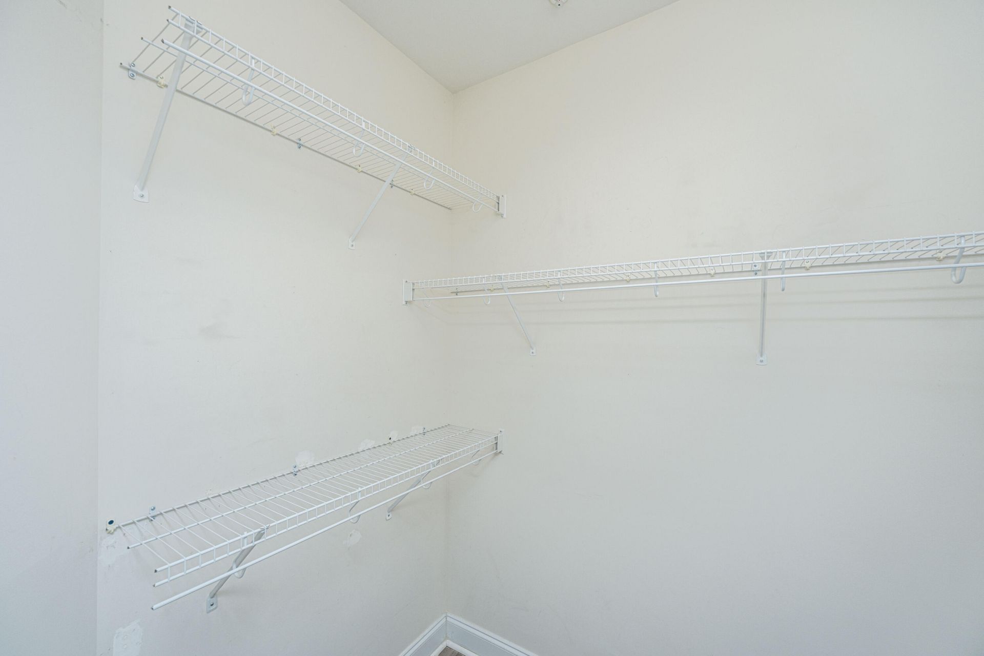 1025 Riverland Woods Place Photo 21