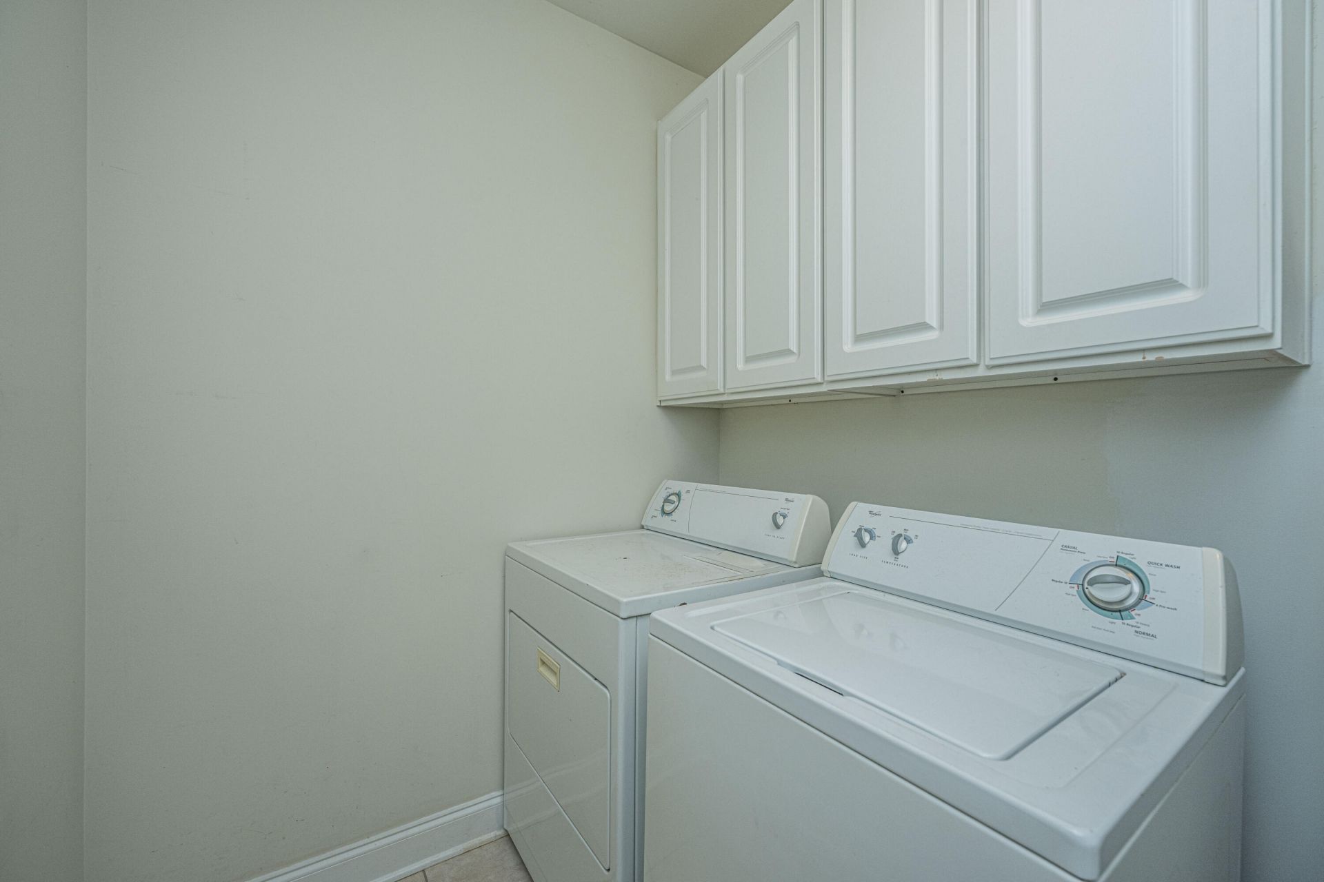 1025 Riverland Woods Place Photo 22