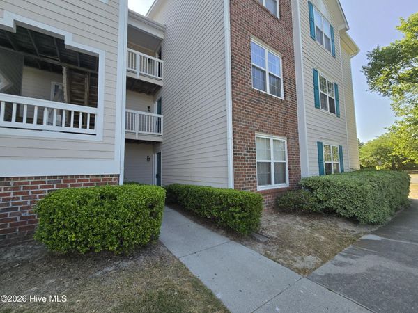 802 Bryce Court, Unit D, Wilmington, NC 28405