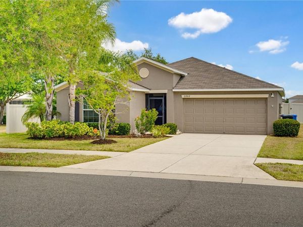 2202 4TH STREET SW, RUSKIN, FL 33570