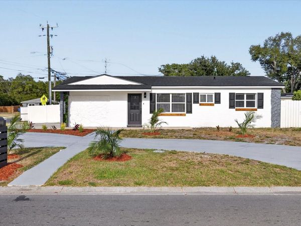 13589 120TH STREET , LARGO, FL 33778