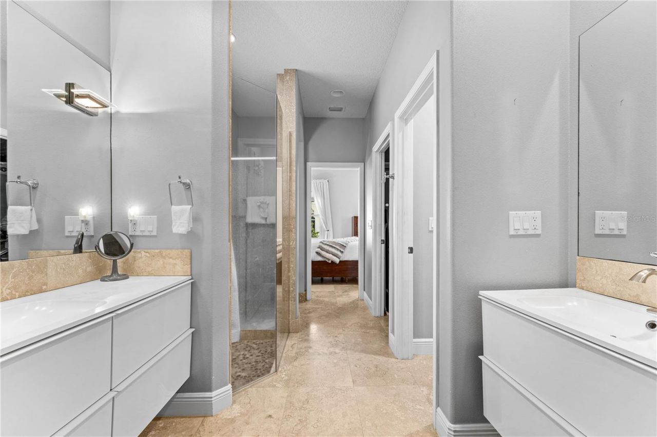 827 E 26th Avenue, New Smyrna Beach, FL 32169 Photo