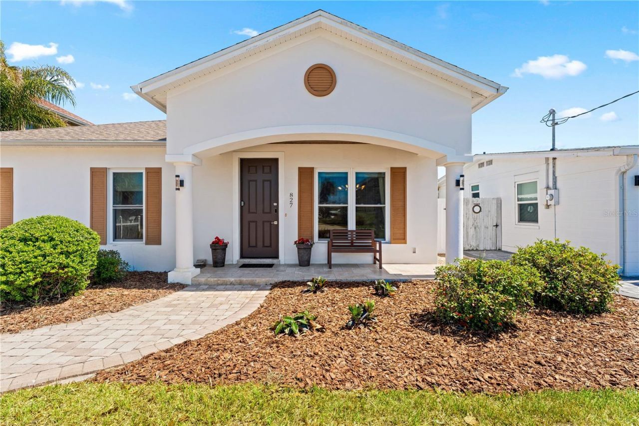 827 E 26th Avenue, New Smyrna Beach, FL 32169 Photo