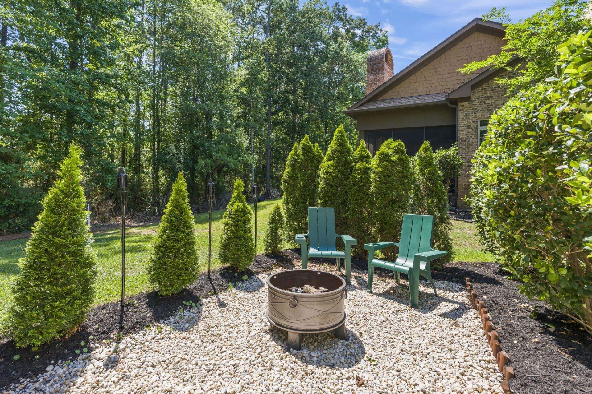 2544 Ellerbe Circle Photo 43