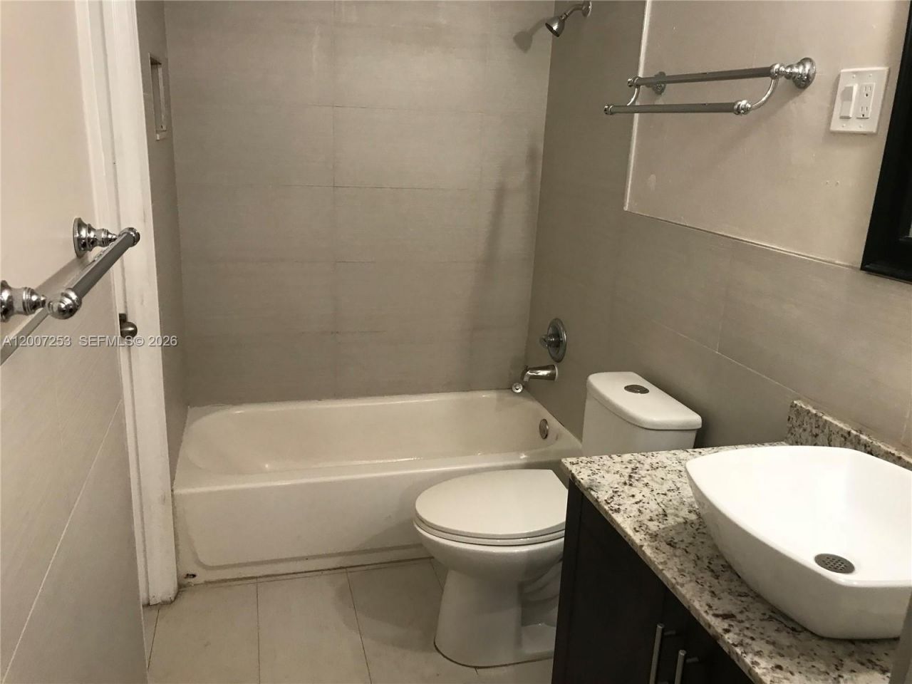 11237 SW 88th St, Unit 211-E, Miami, FL 33176 Photo