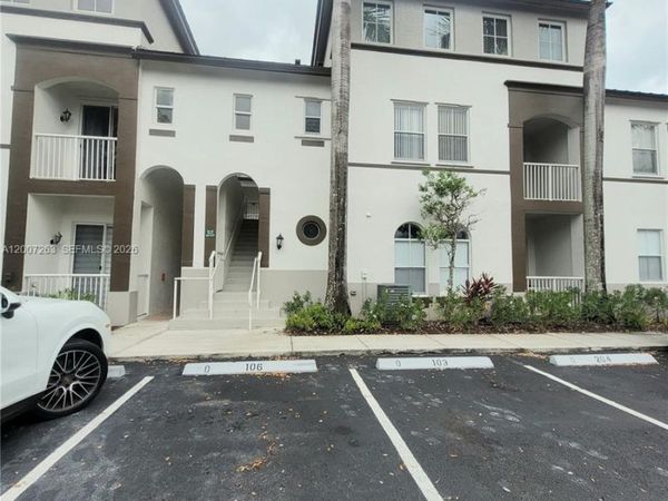 4331 SW 160th Ave, Unit 209, Miramar, FL 33027