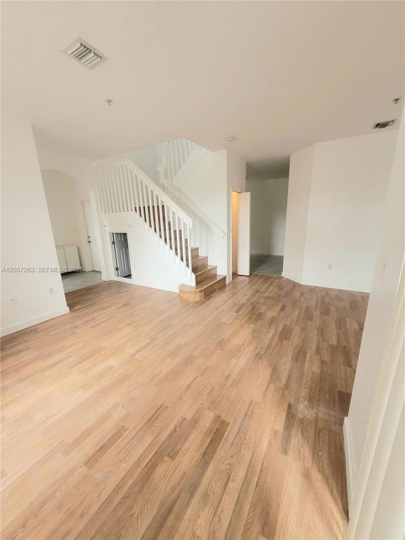 4331 SW 160th Ave, Unit 209, Miramar, FL 33027 Photo