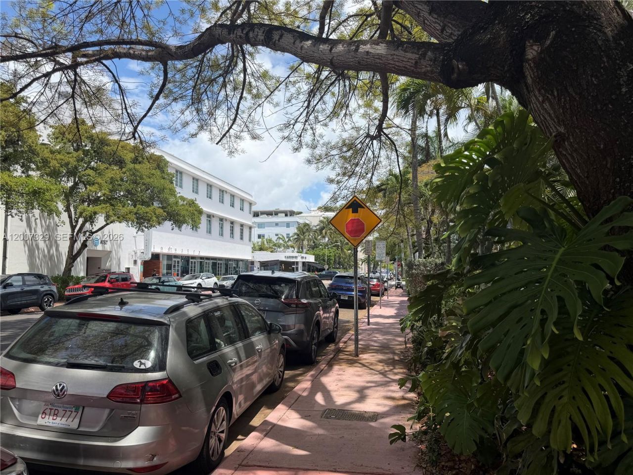 1551 Lenox Ave, Unit 7, Miami Beach, FL 33139 Photo