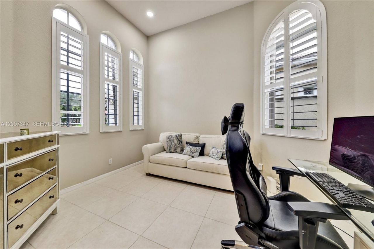 12438 NW 57th Ct, Coral Springs, FL 33076 Photo