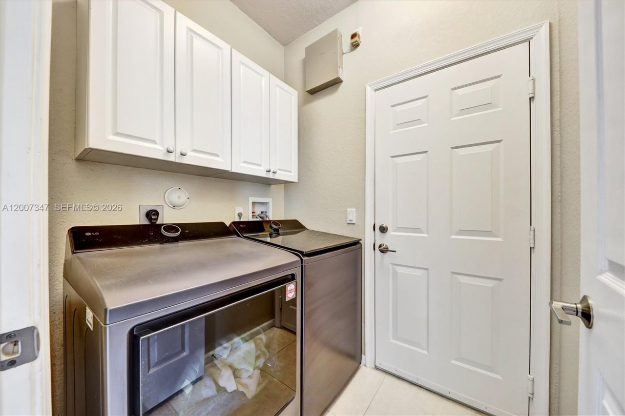 12438 NW 57th Ct, Coral Springs, FL 33076 Photo