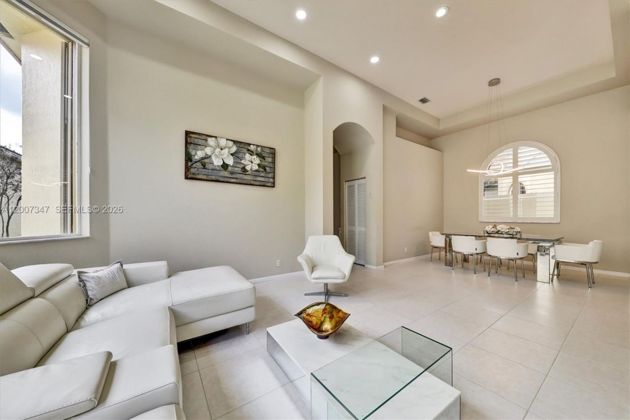 12438 NW 57th Ct, Coral Springs, FL 33076 Photo