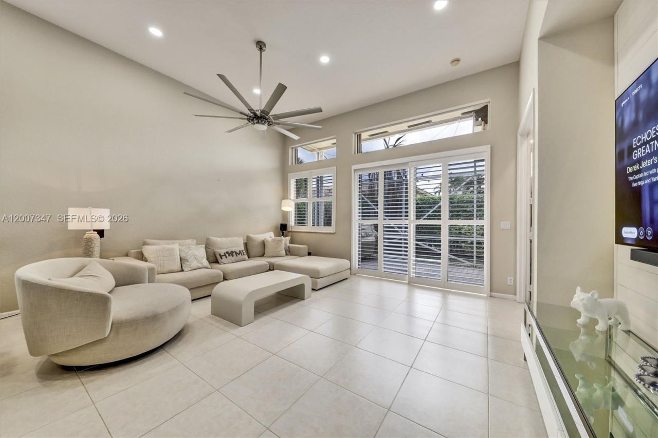 12438 NW 57th Ct, Coral Springs, FL 33076 Photo