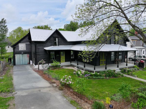 370 Main Street, Derby, VT 05830