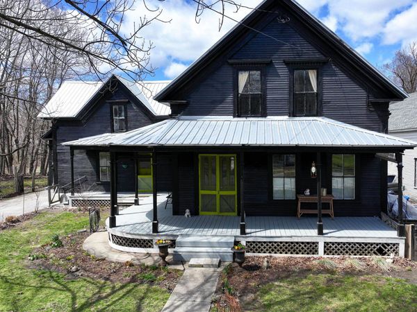 370 Main Street, Derby, VT 05830