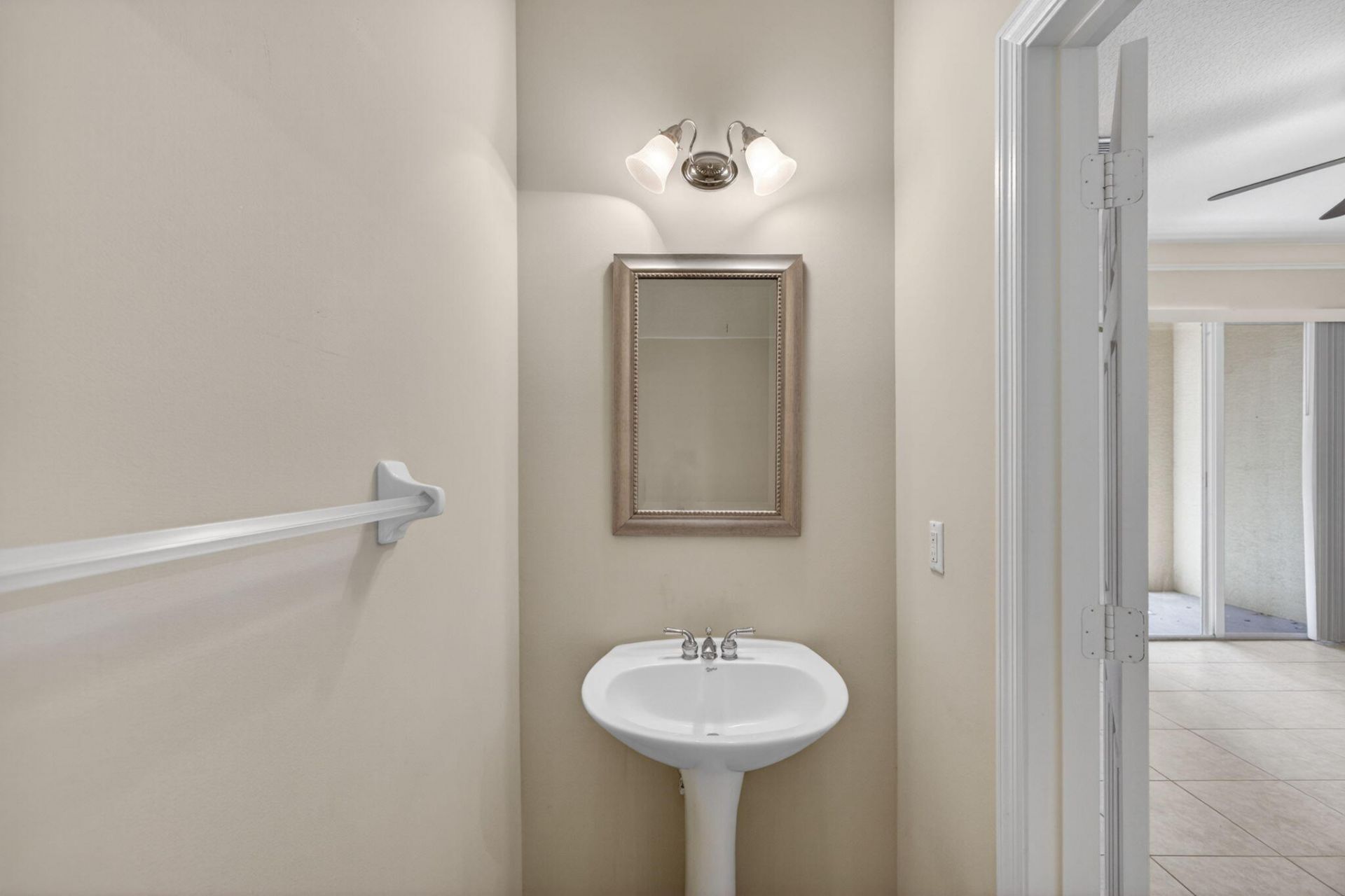 4991 Bonsai Circle, Unit 109, West Palm Beach, FL 33418 Photo